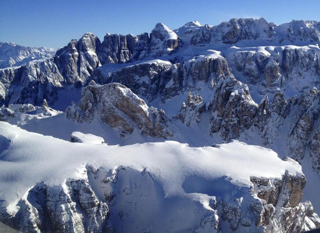 Chalet Elisabeth Dolomites Alpin & Charme Сельва-ді-Валь-Гардена Екстер'єр фото