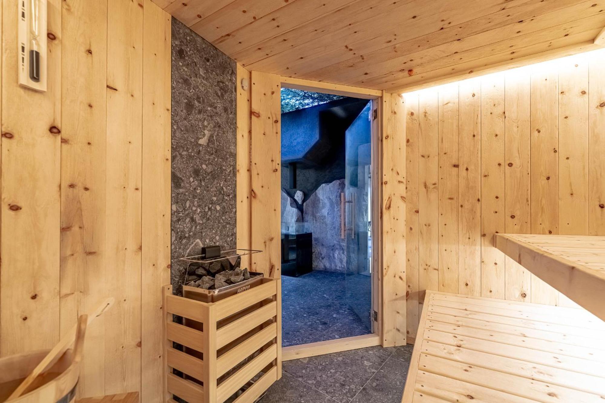 Chalet Elisabeth Dolomites Alpin & Charme Сельва-ді-Валь-Гардена Екстер'єр фото