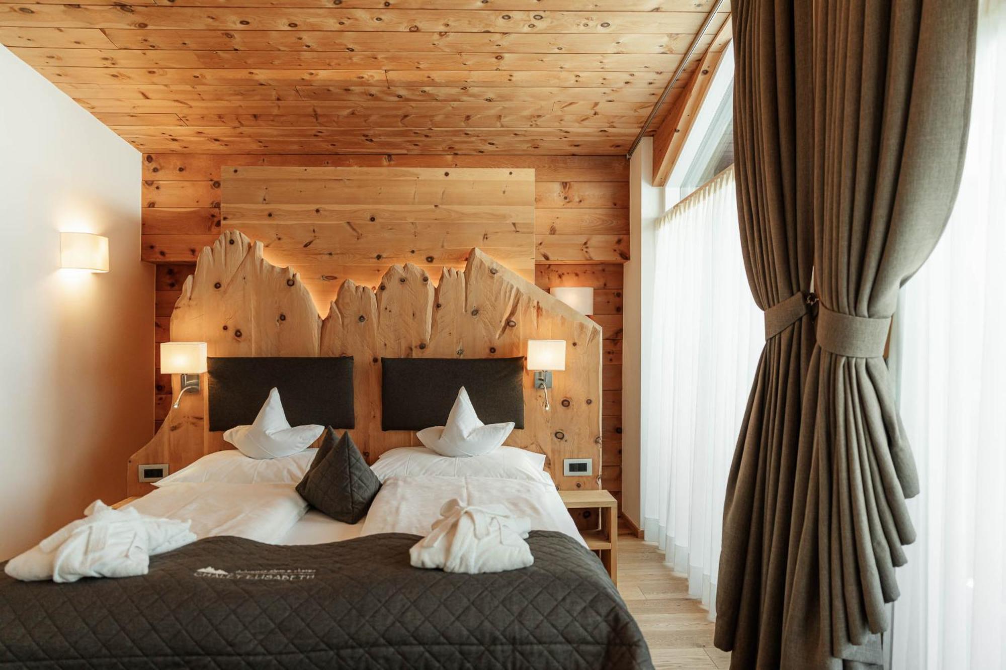 Chalet Elisabeth Dolomites Alpin & Charme Сельва-ді-Валь-Гардена Екстер'єр фото